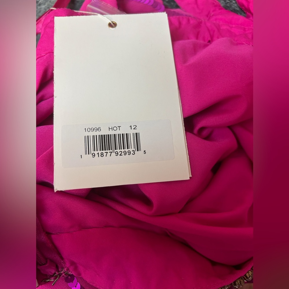 Mac Duggal Fuchsia Pink Sequin Halter Mini Dress - Picture 6 of 7